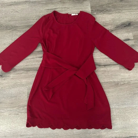 Entro Dresses | Entro Scallop Hem Short Sleeve Mini Sheath Dress Size Large | Color: Red | Size: L | Lfoster23's Closet